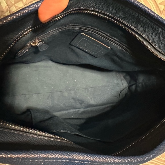 Coach City Zip Tote Bag - Picture 6 of 6